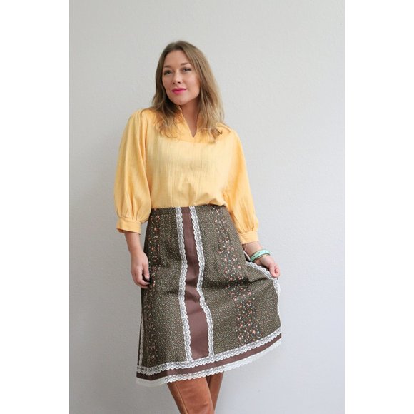 1970's Cocoa & Calico Lace Prairie Skirt // Women's Size Large to Extra Large - Picture 1 of 6